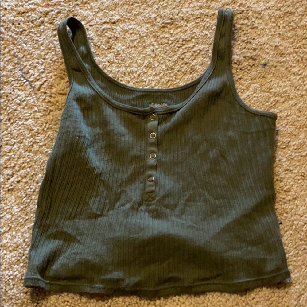 cropped tank top